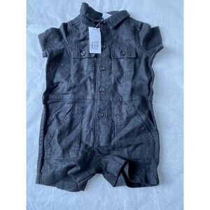 Baby Gap Boys Romper One Piece Outfit Size 0-3 Months. Classic Black Nwt